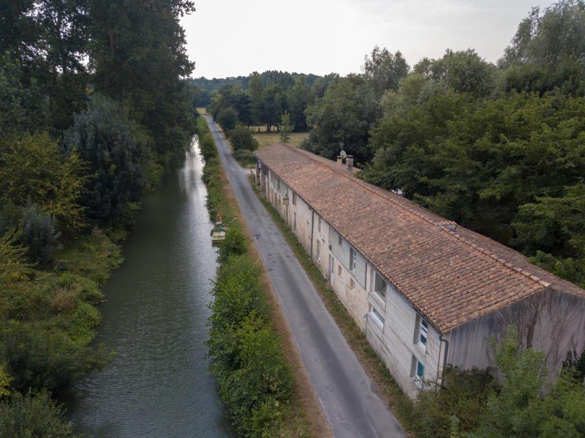 Relais De La Venise Verte Coulon Exterior photo